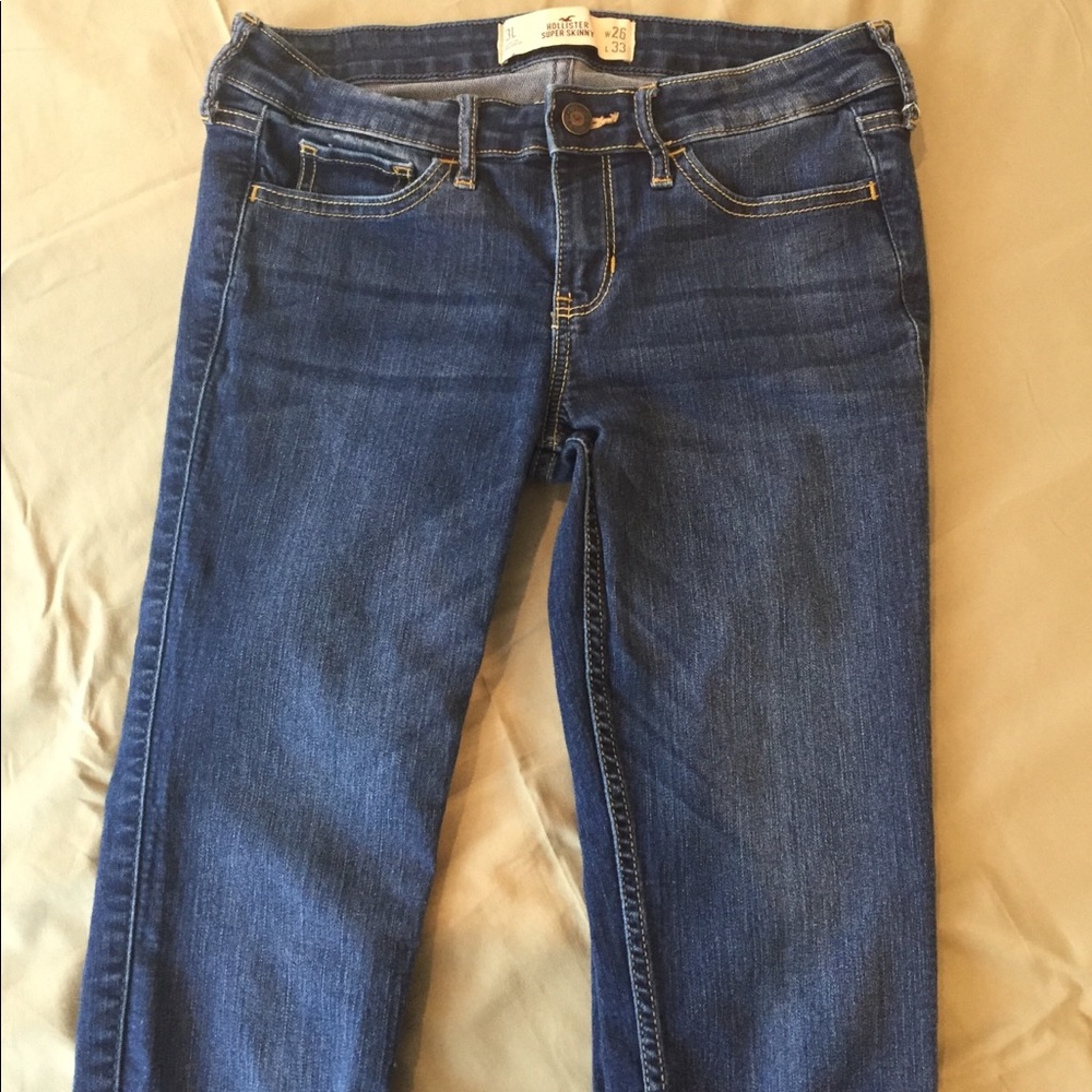 Hollister jeans